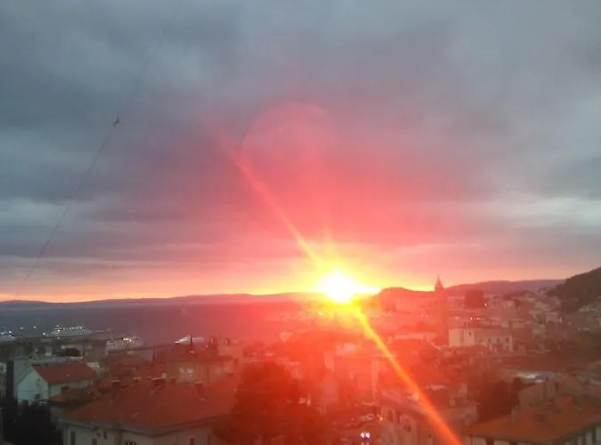 Astonishing View *