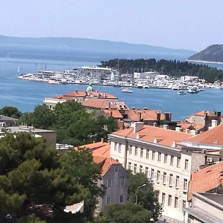 Daire Astonishing View Split