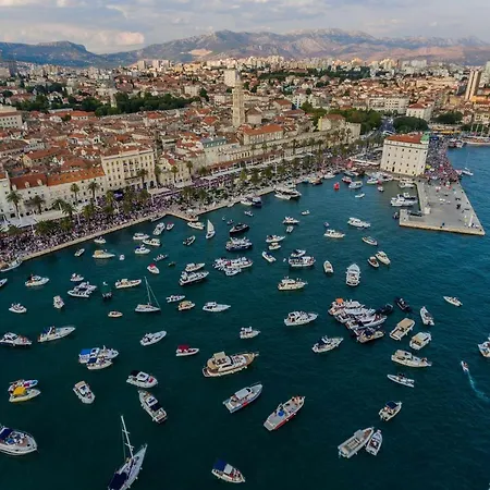 Astonishing View Apartment Split